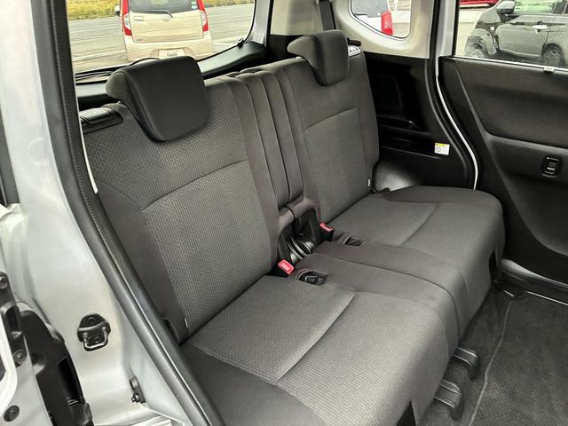 ソリオ ハイブリッドＭＸ　レンタアップ　ＳＤナビ　衝突軽減ブレーキ　バックカメラ　ＥＴＣ　ＢＴ　コーナーセンサー　クルーズコントロール　レーンアシスト　横滑り防止装置　片側電動スライドドア　パーキングアシスト　純正アルミ１５（24枚目）