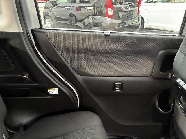 ソリオ ハイブリッドＭＸ　レンタアップ　ＳＤナビ　衝突軽減ブレーキ　バックカメラ　ＥＴＣ　ＢＴ　コーナーセンサー　クルーズコントロール　レーンアシスト　横滑り防止装置　片側電動スライドドア　パーキングアシスト　純正アルミ１５（27枚目）