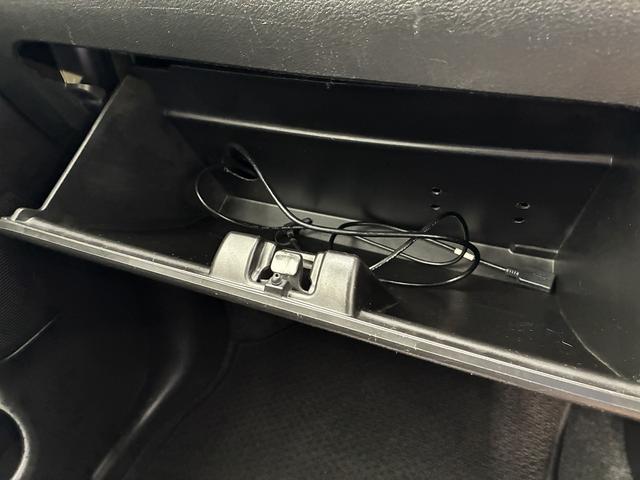 ソリオ ハイブリッドＭＸ　レンタアップ　ＳＤナビ　衝突軽減ブレーキ　バックカメラ　ＥＴＣ　ＢＴ　コーナーセンサー　クルーズコントロール　レーンアシスト　横滑り防止装置　片側電動スライドドア　パーキングアシスト　純正アルミ１５（29枚目）