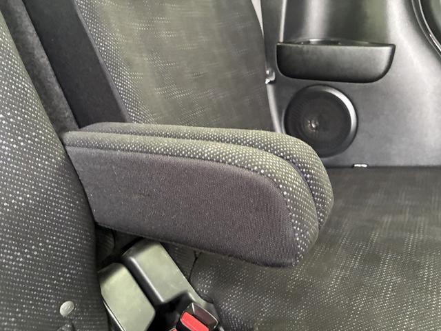 Ｎ－ＢＯＸ Ｇ・Ｌパッケージ　横滑り防止装置　アイドリングストップ　純正ナビ　バックカメラ　ＵＳＢ　ＥＴＣ　電動格納ミラー　片側電動スライドドア　ベンチシート　社外アルミホイール　フロアマット（23枚目）