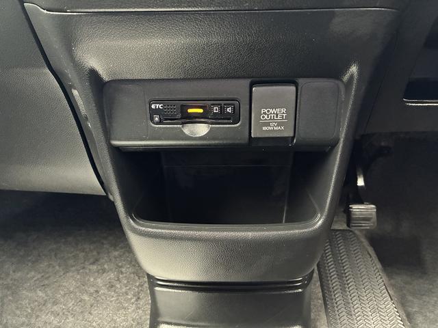 Ｎ－ＢＯＸ Ｇ・Ｌパッケージ　横滑り防止装置　アイドリングストップ　純正ナビ　バックカメラ　ＵＳＢ　ＥＴＣ　電動格納ミラー　片側電動スライドドア　ベンチシート　社外アルミホイール　フロアマット（35枚目）