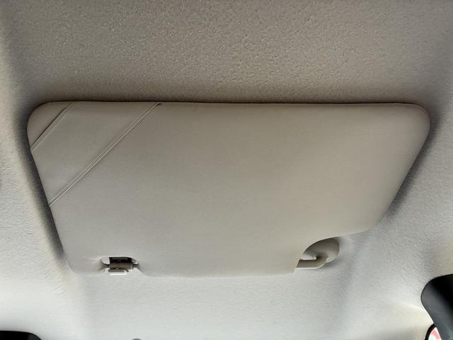 Ｎ－ＢＯＸ Ｇ・Ｌパッケージ　横滑り防止装置　アイドリングストップ　純正ナビ　バックカメラ　ＵＳＢ　ＥＴＣ　電動格納ミラー　片側電動スライドドア　ベンチシート　社外アルミホイール　フロアマット（41枚目）