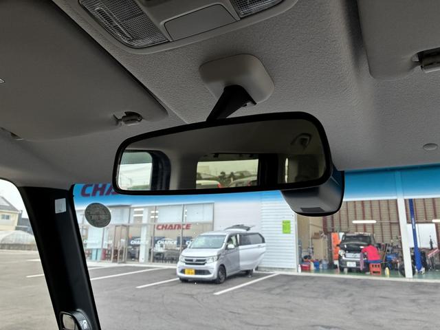 Ｎ－ＢＯＸ Ｇ・Ｌパッケージ　横滑り防止装置　アイドリングストップ　純正ナビ　バックカメラ　ＵＳＢ　ＥＴＣ　電動格納ミラー　片側電動スライドドア　ベンチシート　社外アルミホイール　フロアマット（45枚目）