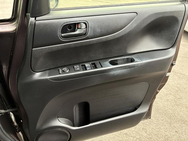 Ｎ－ＢＯＸ Ｇ・Ｌパッケージ　横滑り防止装置　アイドリングストップ　純正ナビ　バックカメラ　ＵＳＢ　ＥＴＣ　電動格納ミラー　片側電動スライドドア　ベンチシート　社外アルミホイール　フロアマット（46枚目）