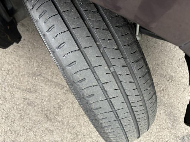 Ｎ－ＢＯＸ Ｇ・Ｌパッケージ　横滑り防止装置　アイドリングストップ　純正ナビ　バックカメラ　ＵＳＢ　ＥＴＣ　電動格納ミラー　片側電動スライドドア　ベンチシート　社外アルミホイール　フロアマット（55枚目）