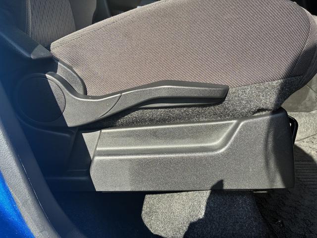 ソリオ ハイブリッドMZ SDナビ フルセグTV 衝突軽減ブレーキ ETC 両側電動スライドドア 後席モニター ドラレコ レーンアシスト ステアリングスイッチ クルーズコントロール フォグランプ オートライト サイドエアバッグ(21枚目)