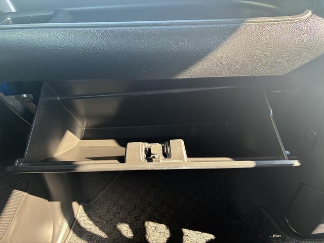 ソリオ ハイブリッドMZ SDナビ フルセグTV 衝突軽減ブレーキ ETC 両側電動スライドドア 後席モニター ドラレコ レーンアシスト ステアリングスイッチ クルーズコントロール フォグランプ オートライト サイドエアバッグ(26枚目)