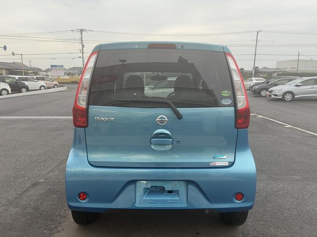 デイズ Ｘ　全方位カメラ　アイドリングストップ　ＥＴＣ　パーキングスタート　電動格納ミラー　ベンチシート　ＣＤ　ＡＭ　ＦＭ　フロアマット（9枚目）