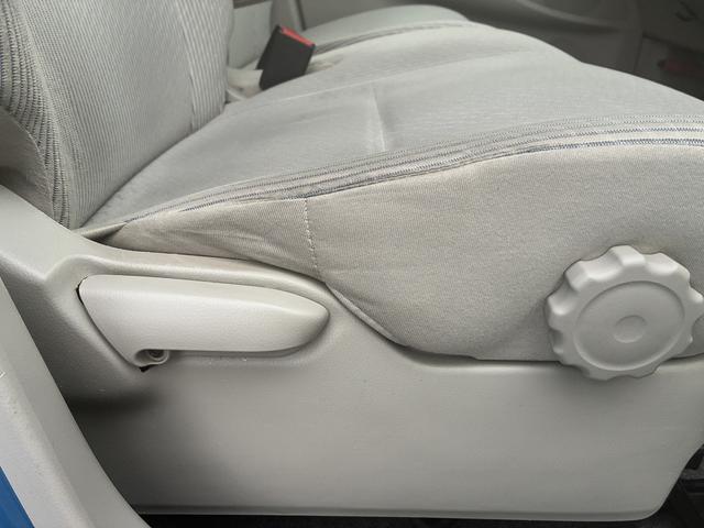 デイズ Ｘ　全方位カメラ　アイドリングストップ　ＥＴＣ　パーキングスタート　電動格納ミラー　ベンチシート　ＣＤ　ＡＭ　ＦＭ　フロアマット（20枚目）