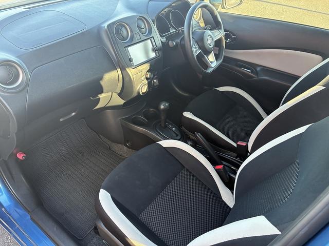 ノート Ｘ　レンタアップ　純正ナビ　衝突軽減ブレーキ　Ｂｌｕｅｔｏｏｔｈ　ＥＴＣ　レーンアシスト　ステアリングスイッチ　ＡＵＸ　電動格納ミラー　オートライト　アイドリングストップ　スマートキー　フロアマット（11枚目）