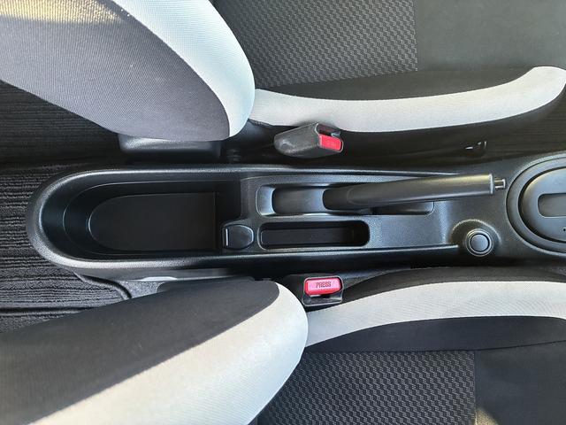 ノート Ｘ　レンタアップ　純正ナビ　衝突軽減ブレーキ　Ｂｌｕｅｔｏｏｔｈ　ＥＴＣ　レーンアシスト　ステアリングスイッチ　ＡＵＸ　電動格納ミラー　オートライト　アイドリングストップ　スマートキー　フロアマット（19枚目）