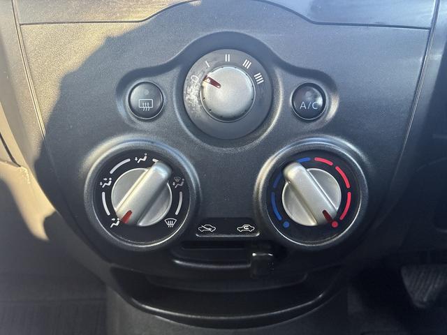 ノート Ｘ　レンタアップ　純正ナビ　衝突軽減ブレーキ　Ｂｌｕｅｔｏｏｔｈ　ＥＴＣ　レーンアシスト　ステアリングスイッチ　ＡＵＸ　電動格納ミラー　オートライト　アイドリングストップ　スマートキー　フロアマット（28枚目）