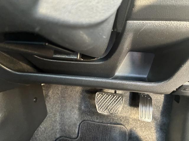 ノート Ｘ　レンタアップ　純正ナビ　衝突軽減ブレーキ　Ｂｌｕｅｔｏｏｔｈ　ＥＴＣ　レーンアシスト　ステアリングスイッチ　ＡＵＸ　電動格納ミラー　オートライト　アイドリングストップ　スマートキー　フロアマット（35枚目）