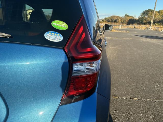 ノート Ｘ　レンタアップ　純正ナビ　衝突軽減ブレーキ　Ｂｌｕｅｔｏｏｔｈ　ＥＴＣ　レーンアシスト　ステアリングスイッチ　ＡＵＸ　電動格納ミラー　オートライト　アイドリングストップ　スマートキー　フロアマット（48枚目）