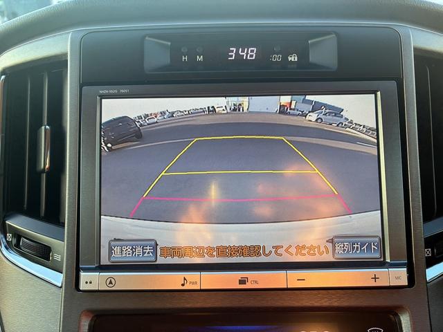 クラウン ロイヤル　純正ナビ　フルセグＴＶ　ＢＴ　ＥＴＣ　ＬＥＤ　Ｂカメラ　フォグランプ　オートライト　ステアリングスイッチ　横滑り防止装置　Ｗエアコン　純正アルミ１６インチ　カーテンエアバック　電動格納ミラー（27枚目）
