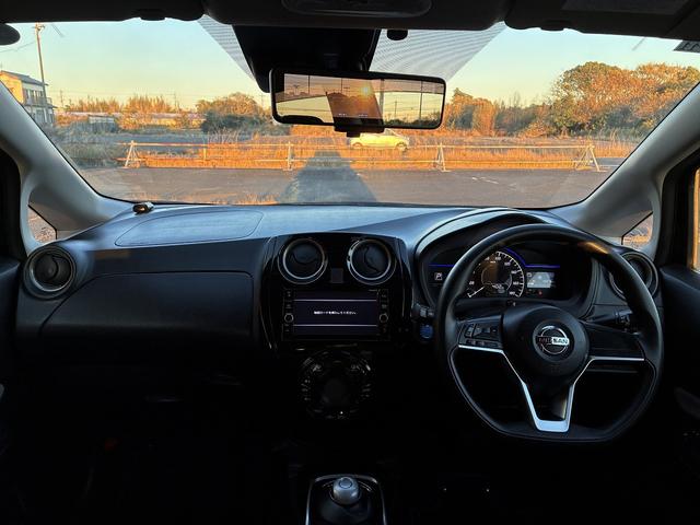 ノート e-パワー X 全方位カメラ 横滑り防止装置 レーンアシスト オートライト 純正アルミホイール LED 電動格納ミラー ドライブレコーダー コーナーセンサー LED パーキングスタート(3枚目)