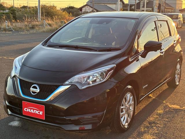 ノート e-パワー X 全方位カメラ 横滑り防止装置 レーンアシスト オートライト 純正アルミホイール LED 電動格納ミラー ドライブレコーダー コーナーセンサー LED パーキングスタート(4枚目)