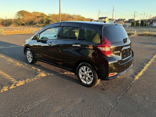 ノート e-パワー X 全方位カメラ 横滑り防止装置 レーンアシスト オートライト 純正アルミホイール LED 電動格納ミラー ドライブレコーダー コーナーセンサー LED パーキングスタート(11枚目)