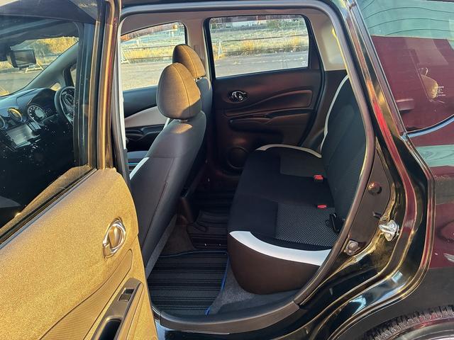 ノート e-パワー X 全方位カメラ 横滑り防止装置 レーンアシスト オートライト 純正アルミホイール LED 電動格納ミラー ドライブレコーダー コーナーセンサー LED パーキングスタート(15枚目)