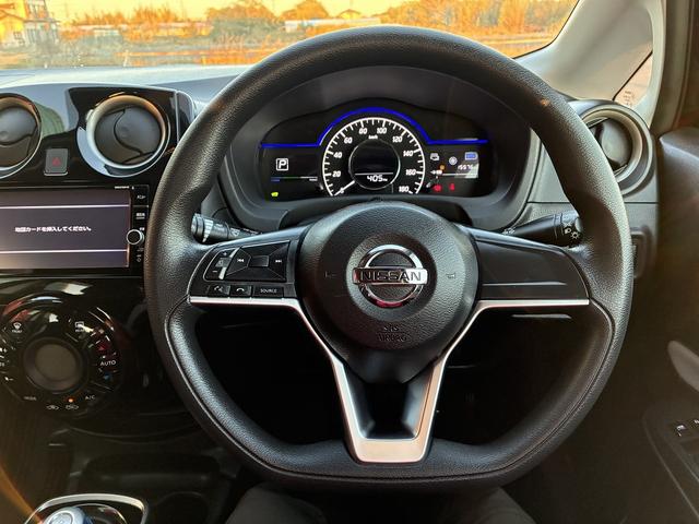 ノート e-パワー X 全方位カメラ 横滑り防止装置 レーンアシスト オートライト 純正アルミホイール LED 電動格納ミラー ドライブレコーダー コーナーセンサー LED パーキングスタート(32枚目)