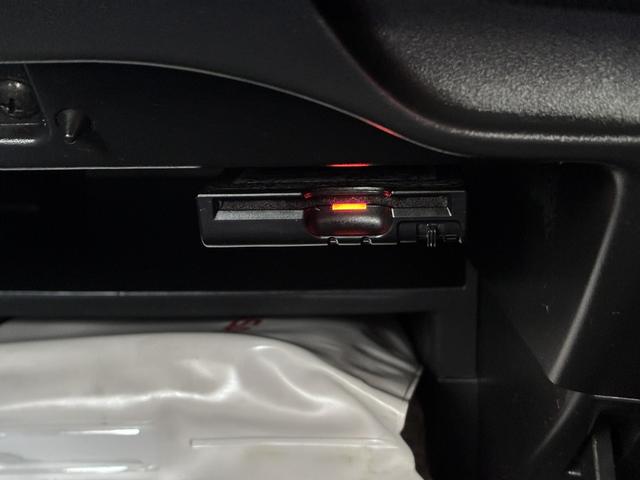 ノート e-パワー X 全方位カメラ 横滑り防止装置 レーンアシスト オートライト 純正アルミホイール LED 電動格納ミラー ドライブレコーダー コーナーセンサー LED パーキングスタート(38枚目)