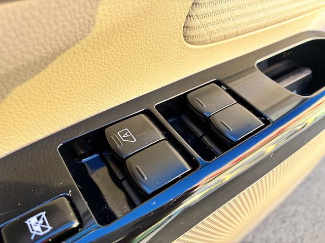 デイズ X 横滑り防止装置 衝突軽減ブレーキ 全方位カメラ ドライブレコーダー 電動格納ミラー アイドリングストップ AUX ETC ベンチシート(41枚目)