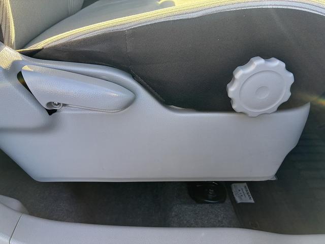 デイズルークス X 衝突軽減ブレーキ 全方位カメラ 片側電動スライドドア 横滑り防止装置 電動格納ミラー USB アイドリングストップ CD DVD ベンチシート パーキングスタート(22枚目)