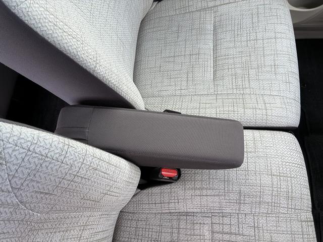 eKワゴン M 社外ナビ ETC コーナーセンサー オートライト CD DVD ステアリングスイッチ 電動格納ミラー キーレス アイドリングストップ ベンチシート 助手席エアーバック フロアマット(20枚目)