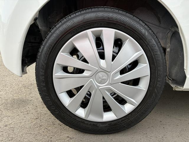 eKワゴン M 社外ナビ ETC コーナーセンサー オートライト CD DVD ステアリングスイッチ 電動格納ミラー キーレス アイドリングストップ ベンチシート 助手席エアーバック フロアマット(51枚目)