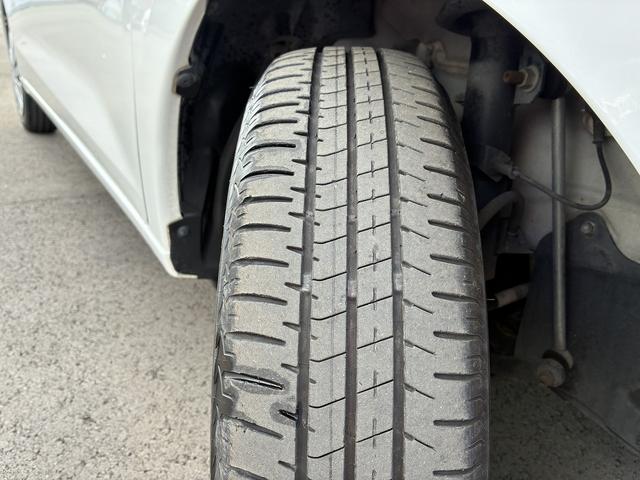 eKワゴン M 社外ナビ ETC コーナーセンサー オートライト CD DVD ステアリングスイッチ 電動格納ミラー キーレス アイドリングストップ ベンチシート 助手席エアーバック フロアマット(54枚目)