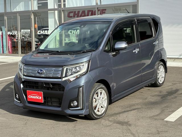 ステラ カスタムＲ　スマートアシスト　横滑り防止装置　衝突軽減ブレーキ　レーンアシスト　フルセグＴＶ　ＢＴ　ＵＳＢ　バックカメラ　パーキングアシスト　コーナーセンサー　シートヒーター　電動格納ミラー　ＬＥＤ　フォグランプ　オートライト（4枚目）