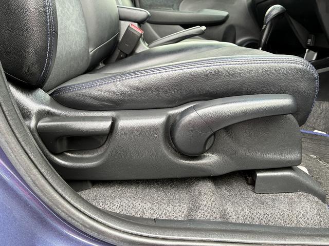 ���C�Ŗ��邢�X�^�b�t�����J�ɑΉ����܂��B�Ƃɂ����X�^�b�t�����邢�I�I�ƂĂ������̂��q�l����A���J�߂̂����t�A�ڂ��₷���ł̍��]���𒸂��Ă��܂��B���ꂩ������X�A�w�͂��Ă����܂��B