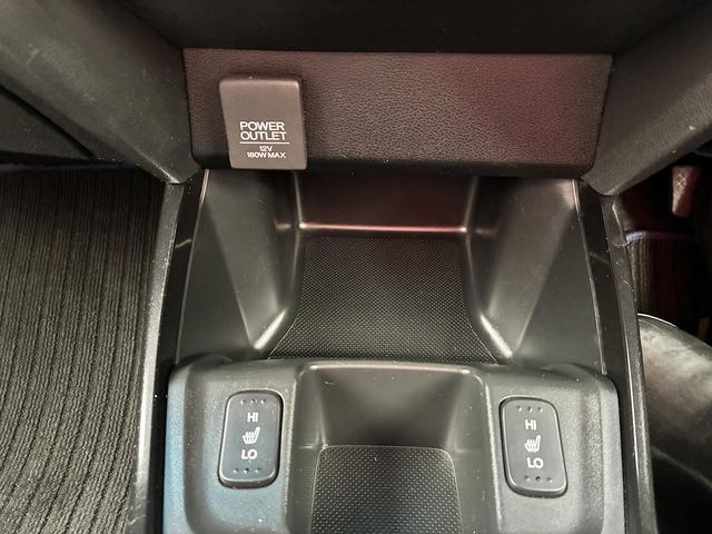 ���c�Ǝ��ԁ��@�@�@�P�O������P�X���܂ŉc�Ƃ��Ă܂��I���d���A��Ȃǂ���������蒸���܂��B