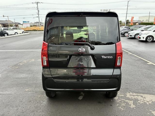 タント Ｘ　オーディオレス車　衝突軽減ブレーキ　シートヒーター　片側電動スライドドア　パーキングアシスト　ＬＥＤ　サイドエアバッグ　横滑り防止装置　オートライト　アイドリングストップ　盗難防止装置　スマートキー（9枚目）
