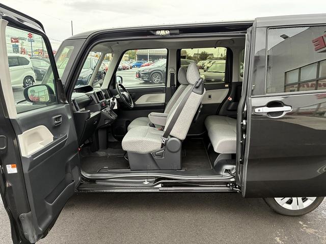 タント Ｘ　オーディオレス車　衝突軽減ブレーキ　シートヒーター　片側電動スライドドア　パーキングアシスト　ＬＥＤ　サイドエアバッグ　横滑り防止装置　オートライト　アイドリングストップ　盗難防止装置　スマートキー（13枚目）