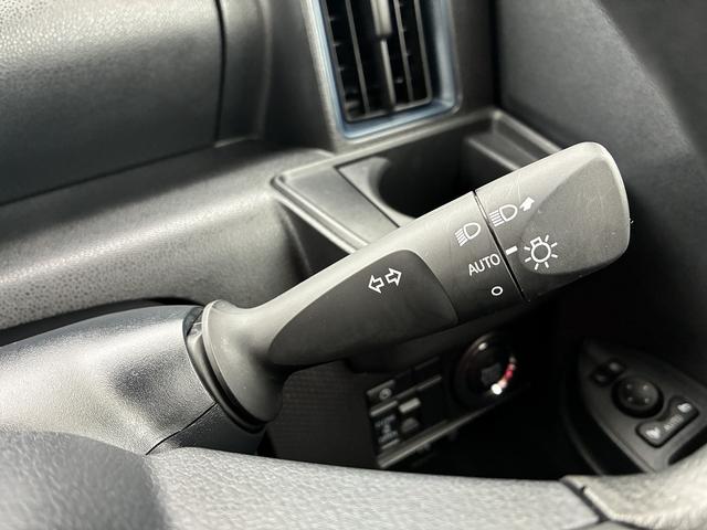 タント Ｘ　オーディオレス車　衝突軽減ブレーキ　シートヒーター　片側電動スライドドア　パーキングアシスト　ＬＥＤ　サイドエアバッグ　横滑り防止装置　オートライト　アイドリングストップ　盗難防止装置　スマートキー（32枚目）