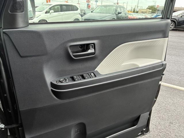 タント Ｘ　オーディオレス車　衝突軽減ブレーキ　シートヒーター　片側電動スライドドア　パーキングアシスト　ＬＥＤ　サイドエアバッグ　横滑り防止装置　オートライト　アイドリングストップ　盗難防止装置　スマートキー（38枚目）