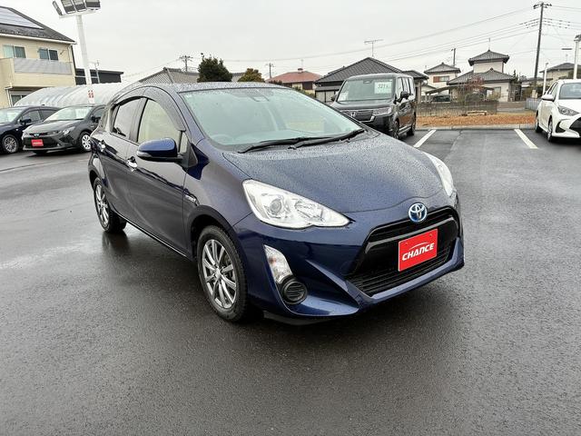 アクア Ｓスタイルブラック　衝突軽減ブレーキ　レーンアシスト　純正ナビ　フルセグＴＶ　シートヒーター　バックカメラ　アイドリングストップ　ＥＴＣ２．０　電動格納ミラー　オートライト　オートハイビーム　横滑り防止装置（6枚目）