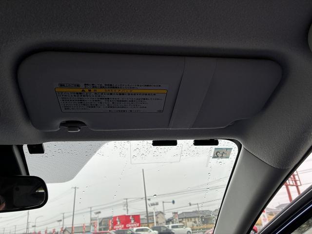 アクア Ｓスタイルブラック　衝突軽減ブレーキ　レーンアシスト　純正ナビ　フルセグＴＶ　シートヒーター　バックカメラ　アイドリングストップ　ＥＴＣ２．０　電動格納ミラー　オートライト　オートハイビーム　横滑り防止装置（45枚目）