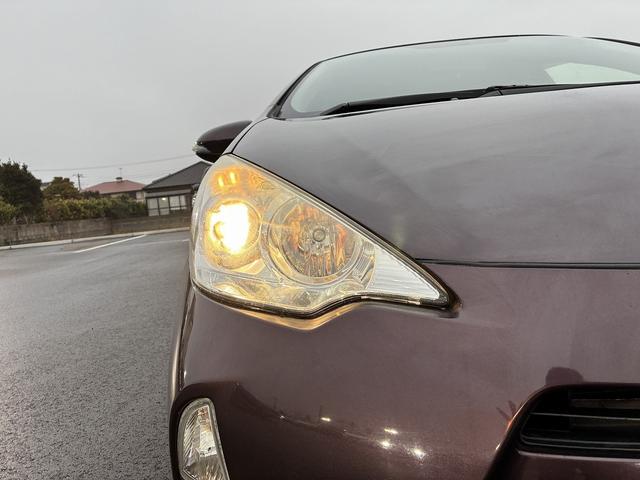 アクア Ｇ　純正ナビ　バックカメラ　ＥＴＣ　パーキングスタート　電動格納ミラー　アイドリングストップ　フォグランプ　オートライト　ＡＵＸ　ＣＤ　ワンセグＴＶ（50枚目）