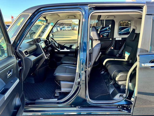 トール カスタムＧ　ターボ　衝突軽減ブレーキ　ＣＤ　ＤＶＤ　ＢＴ　ＵＳＢ　全方位カメラ　アイドリングストップ　コーナーセンサー　シートヒーター　後席モニター　ドライブレコーダー　パーキングアシスト　両側電動スライドドア　ＬＥＤ（12枚目）