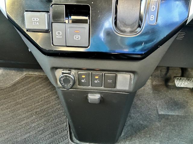 トール カスタムＧ　ターボ　衝突軽減ブレーキ　ＣＤ　ＤＶＤ　ＢＴ　ＵＳＢ　全方位カメラ　アイドリングストップ　コーナーセンサー　シートヒーター　後席モニター　ドライブレコーダー　パーキングアシスト　両側電動スライドドア　ＬＥＤ（33枚目）