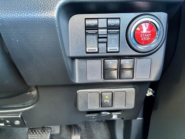 トール カスタムＧ　ターボ　衝突軽減ブレーキ　ＣＤ　ＤＶＤ　ＢＴ　ＵＳＢ　全方位カメラ　アイドリングストップ　コーナーセンサー　シートヒーター　後席モニター　ドライブレコーダー　パーキングアシスト　両側電動スライドドア　ＬＥＤ（40枚目）