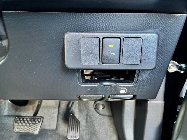 トール カスタムＧ　ターボ　衝突軽減ブレーキ　ＣＤ　ＤＶＤ　ＢＴ　ＵＳＢ　全方位カメラ　アイドリングストップ　コーナーセンサー　シートヒーター　後席モニター　ドライブレコーダー　パーキングアシスト　両側電動スライドドア　ＬＥＤ（41枚目）