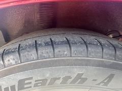 ☆楽しいカーライフの為☆には、定期的な点検やメンテナンスが必要です。　　　エンジンオイル交換やライトやストップランプの球切れなどでも、お気軽にご来店して頂けます 7