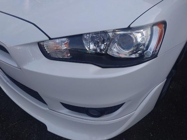 ギャランフォルティス スポーツ ETC オートクルーズコントロール バックカメラ アルミホイール オートライト HID CVT スマートキー 電動格納ミラー 盗難防止システム ミュージックプレイヤー接続可 衝突安全ボディ ABS(10枚目)