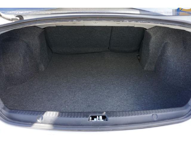 ギャランフォルティス スポーツ ETC オートクルーズコントロール バックカメラ アルミホイール オートライト HID CVT スマートキー 電動格納ミラー 盗難防止システム ミュージックプレイヤー接続可 衝突安全ボディ ABS(15枚目)