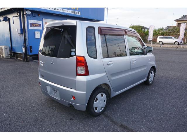 トッポ M キーレスエントリー 電動格納ミラー ベンチシート AT 盗難防止システム CD MD 衝突安全ボディ エアコン パワーステアリング パワーウィンドウ(6枚目)