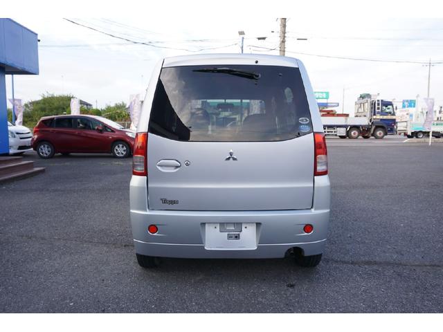 トッポ M キーレスエントリー 電動格納ミラー ベンチシート AT 盗難防止システム CD MD 衝突安全ボディ エアコン パワーステアリング パワーウィンドウ(7枚目)