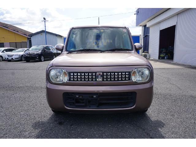 アルトラパン 10thアニバーサリーリミテッド ETC バックカメラ ナビ TV スマートキー 電動格納ミラー シートヒーター ベンチシート CVT 盗難防止システム ABS アルミホイール 衝突安全ボディ エアコン パワーステアリング(3枚目)